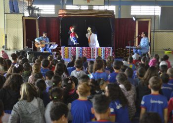 Indaiatuba – Emeb Prof. Antonio Luiz Balaminuti recebe atividades lúdicas com patrocínio da Mann+Hummell