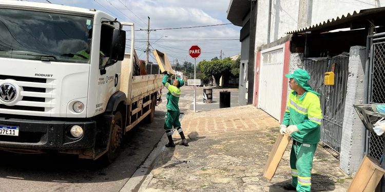 Indaiatuba – Secretaria de Serviços Urbanos leva Projeto Bairro Limpo para Jardim Carlos Aldrovandi