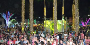 Pedreira – Projeto “Luzes de Natal – Desejos e Sonhos” agitou o final de semana de Pedreira