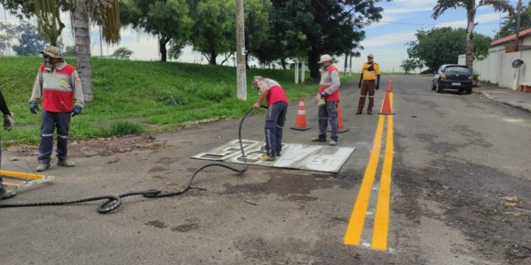 Hortolândia – Prefeitura reforça sinalização de solo entre o Jd. Rosolém e o Jd. Adelaide