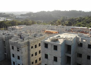 Louveira – Em grande avanço na habitação e na inclusão social em Louveira, a Prefeitura segue com as obras do Residencial Tabarana