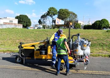 Sumaré – Prefeitura de Sumaré recebe equipamento novo para pintura de asfalto