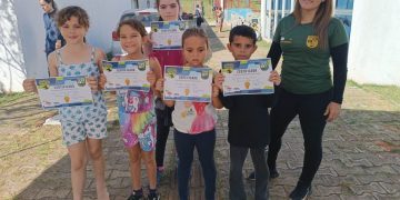 Itapira – Durante castrações, crianças recebem orientações posse responsável e cuidado com animais