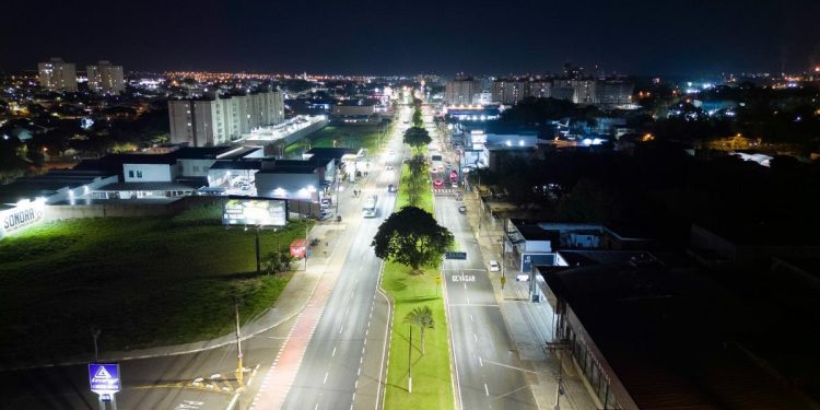 Paulínia – Prefeitura realiza programa de substituição das lâmpadas de iluminação pública