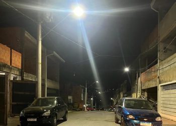 Louveira – De forma inédita, Prefeitura implanta iluminação a LED nos Núcleos 1 e 2 do Bairro Pau a Pique