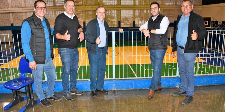 Sumaré – Prefeito Luiz Dalben vistoria reforma da EM José Anchieta