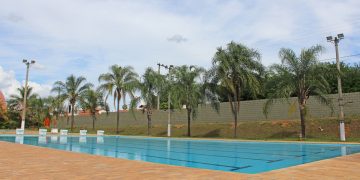 Holambra – Prefeitura de Holambra abre inscrições para aulas gratuitas de natação e hidroginástica