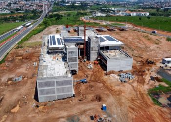 Hortolândia – Obra do novo Paço Municipal segue com acabamento interno
