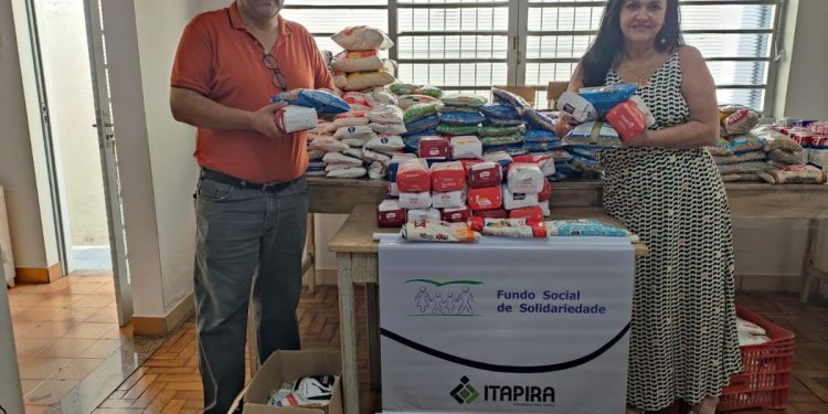Itapira – Fundo Social recebe doação de alimentos arrecadados pela Casa das Artes de Itapira