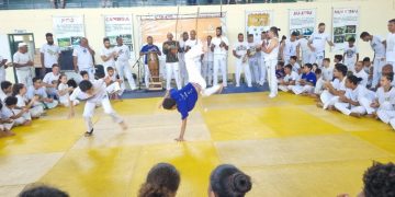 Hortolândia – Aproximadamente 250 pessoas participam do encerramento da Semana da Capoeira em Hortolândia