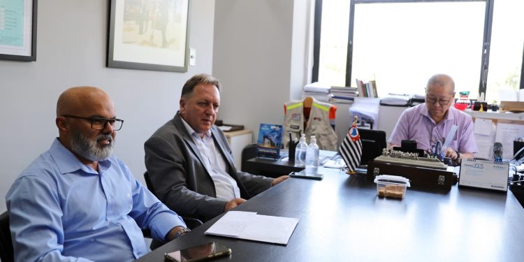 Louveira – Para mais investimentos, Prefeito recebe aval do Estado para mais R$ 10 milhões em convênio para obras