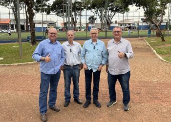 Americana – Prefeito Chico acompanha início da revitalização da Praça Oscar Ignácio de Souza