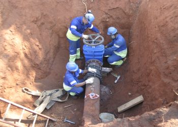 Sanasa – JARDIM CHAPADÃO: SANASA SUBSTITUI HIDRANTE E INSTALA REGISTRO NA REDE