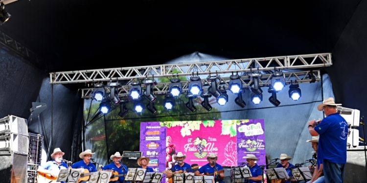 Vinhedo – Oficina preparatória auxiliou os músicos a acessarem o edital e a participarem do processo