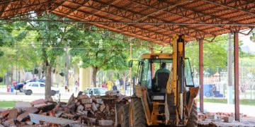 Vinhedo – Prefeitura inicia segunda fase das obras na Praça Aurora Sudário
