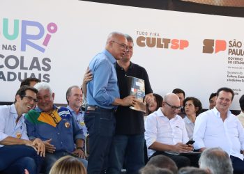 Hortolândia – Hortolândia recebe documento que ampliará programa de regularização fundiária no município