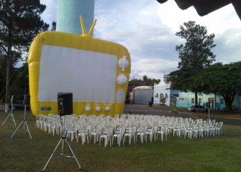Monte Mor – CINEMA NA PRAÇA APRESENTA FILMES AO AR LIVRE
