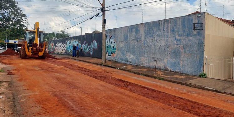 Americana – DAE executa extensão de rede de água na Vila Cordenonsi